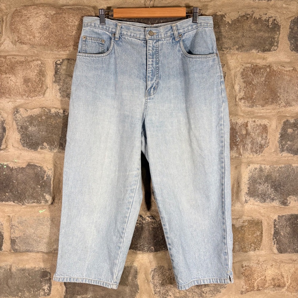 VTG Bill Blass Easy Fit Light Wash Cropped Denim Jeans Women's Size 14